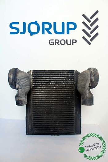 Deutz-Fahr Agrotron 180.7  Intercooler