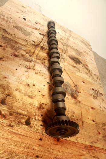 salg af New Holland 7840  Camshaft