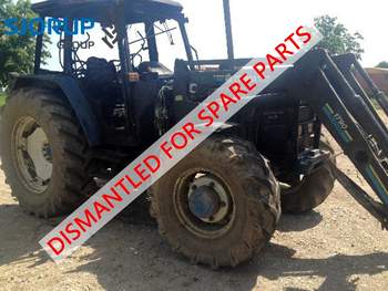 salg af New Holland 7840 traktor