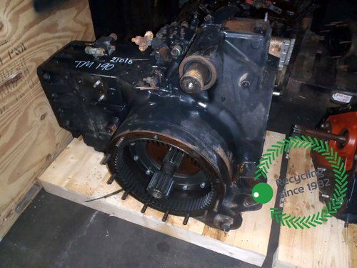 salg af New Holland TM190  Rear Transmission