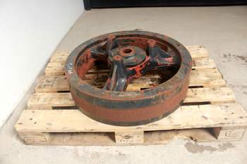 salg af New Holland BB940  Flywheel