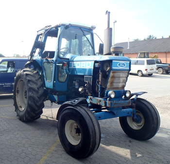 salg af Ford 6710 traktor