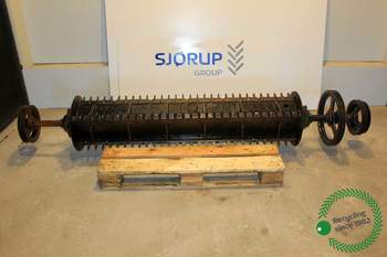 salg af Accelerator New holland CR 9080