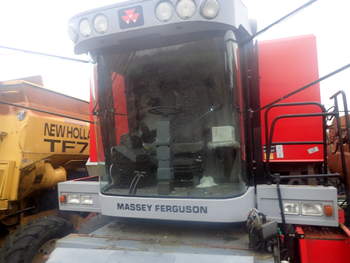 salg af Massey Ferguson 7274 Mejetærsker