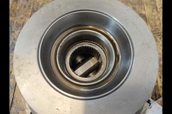 salg af Differentiale, Hinterachsen New Holland T8.390 