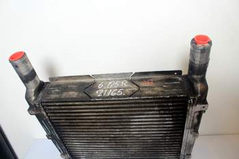 salg af John Deere 6125 R  Intercooler