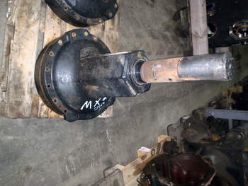 salg af Case MX270 LEFT Rear Half Axle