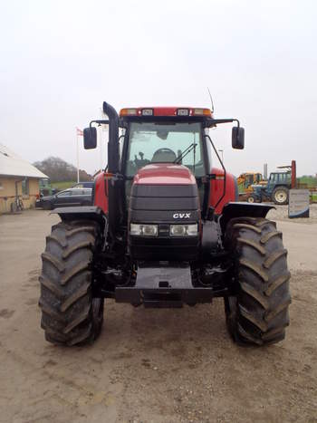 salg af Case CVX1190 traktor