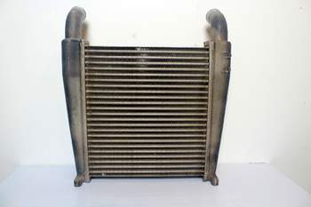 salg af Case CVX1190  Intercooler