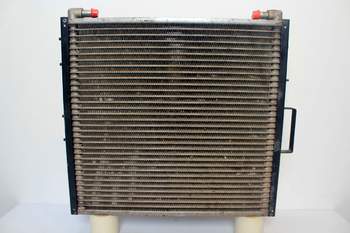 salg af Case CVX1190  Oil Cooler