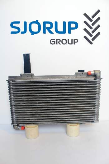 salg af Massey Ferguson 7480  Oil Cooler