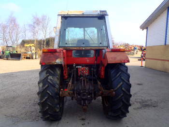 salg af Massey Ferguson 690 traktor