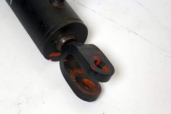 salg af Hesston 4860 S  Hydraulic Cylinder