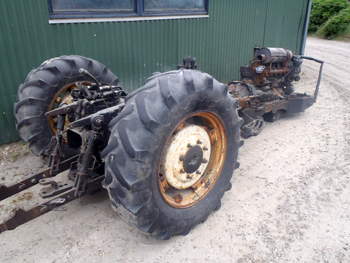 salg af Valtra 8550 traktor