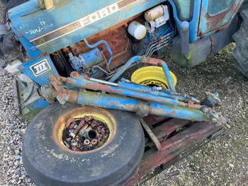 salg af Ford 7810 tractor