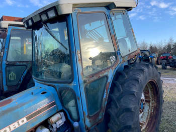 salg af Ford 7810 tractor