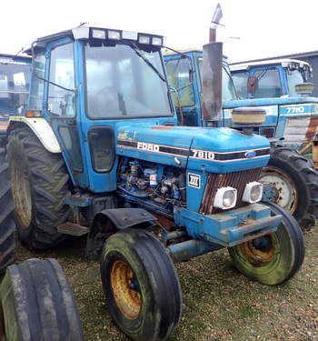 salg af Ford 7810 tractor