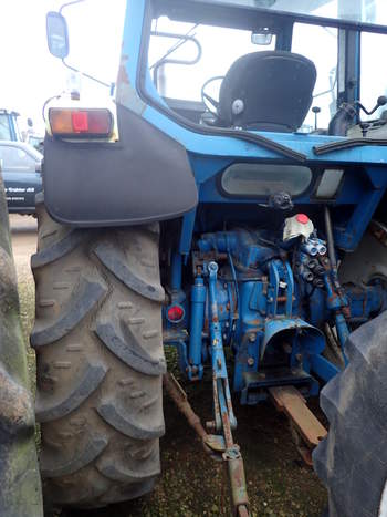 salg af Ford 7810 tractor