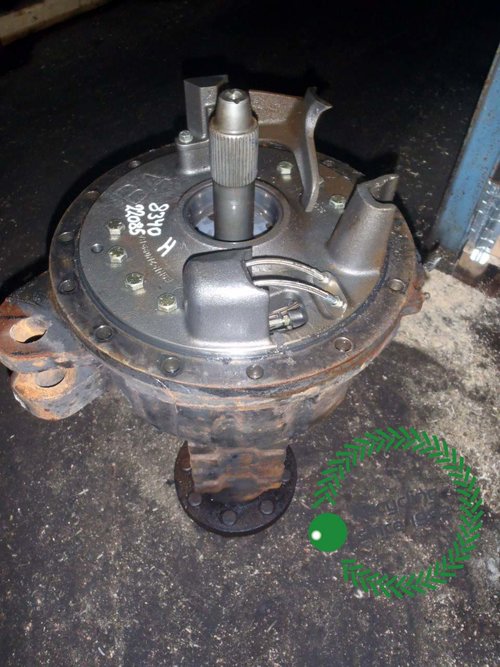 salg af Ford 8340 RIGHT Rear Half Axle