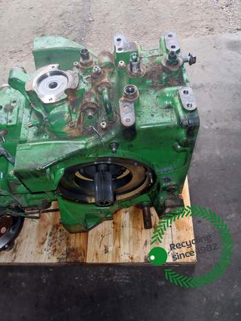 John Deere 6930  Rear Transmission