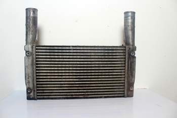 salg af Intercooler Case Magnum 310 