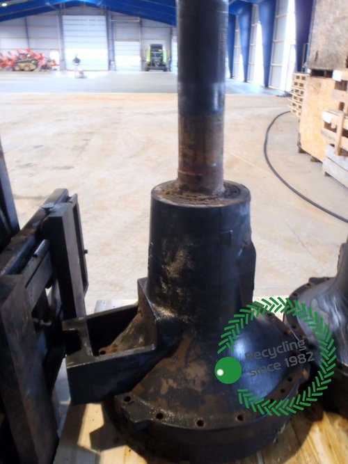 salg af Case Magnum 310 LEFT Rear Half Axle