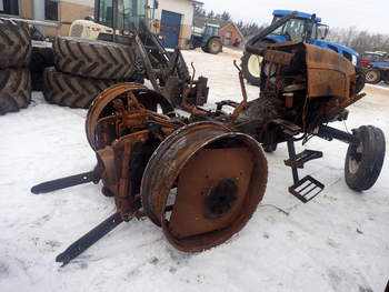 salg af New Holland TL80 tractor