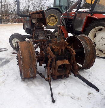 salg af New Holland TL80 tractor