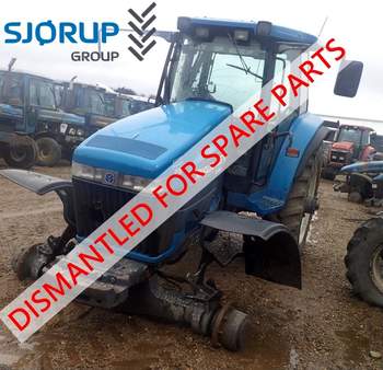 salg af New Holland 8670 traktor