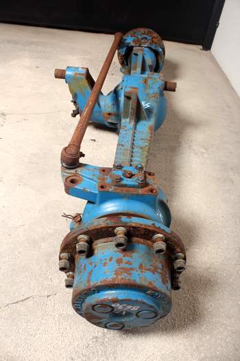 salg af Ford 8630  Front Axle