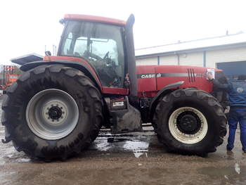 salg af Case MX240 tractor