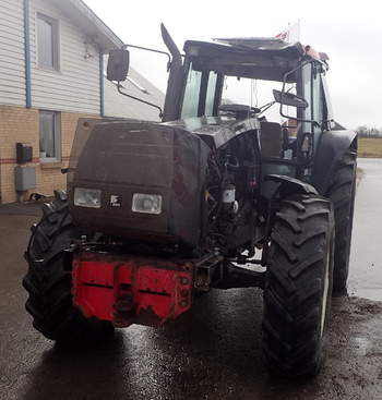 salg af Valtra 8150 traktor