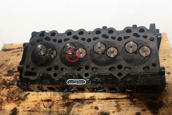 salg af New Holland T4.55  Cylinder Head