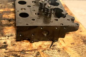 salg af New Holland T4.55  Cylinder Head