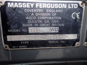salg af Massey Ferguson 4255 tractor