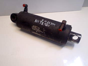 salg af New Holland T8.420 RIGHT Lift Cylinder