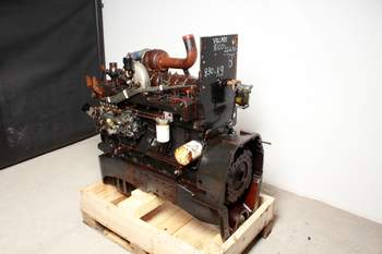 salg af Motor Valmet 8100 - SISU 620D