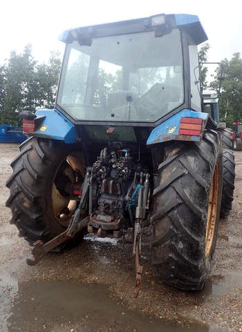 salg af Ford 8340 tractor