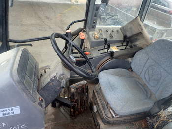 salg af Ford 8340 traktor