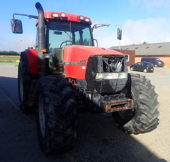 salg af Case MX120 tractor