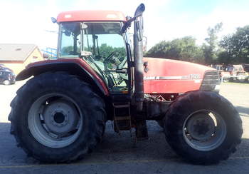 salg af Case MX120 tractor