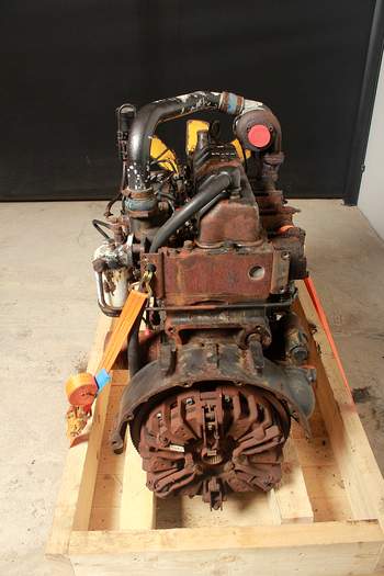 salg af Motor Valtra 900 