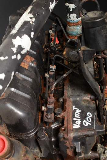 salg af Motor Valtra 900 