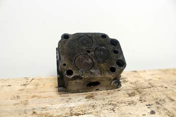 salg af Lamborghini Champion 135  Cylinder Head