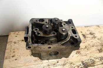 salg af Lamborghini Champion 135  Cylinder Head