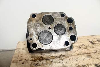 salg af Lamborghini Champion 135  Cylinder Head