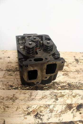 salg af Lamborghini Champion 135  Cylinder Head