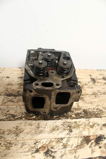 salg af Lamborghini Champion 135  Cylinder Head