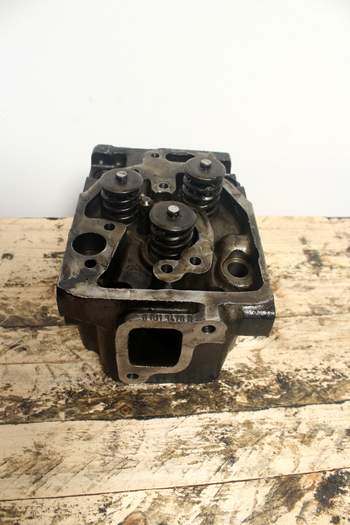 salg af Lamborghini Champion 135  Cylinder Head