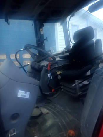 salg af New Holland TL90 traktor
